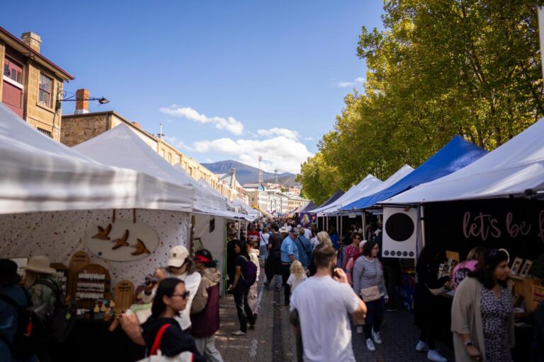 10 Top Sunshine Coast Markets: Discover the Best Local Markets